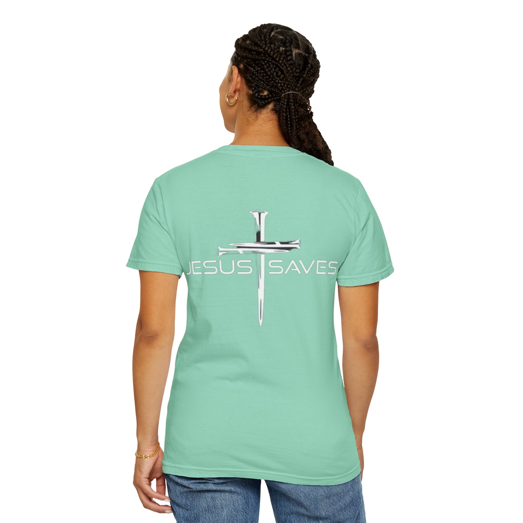 Jesus Saves T-shirt – 3 Nails Crucifix Cross Christian T-shirt for Redemption Faith & Bold Salvation