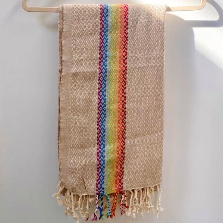 Turkish Towel – Lightweight, Quick-Drying & Handwoven Cotton Tilley + Me